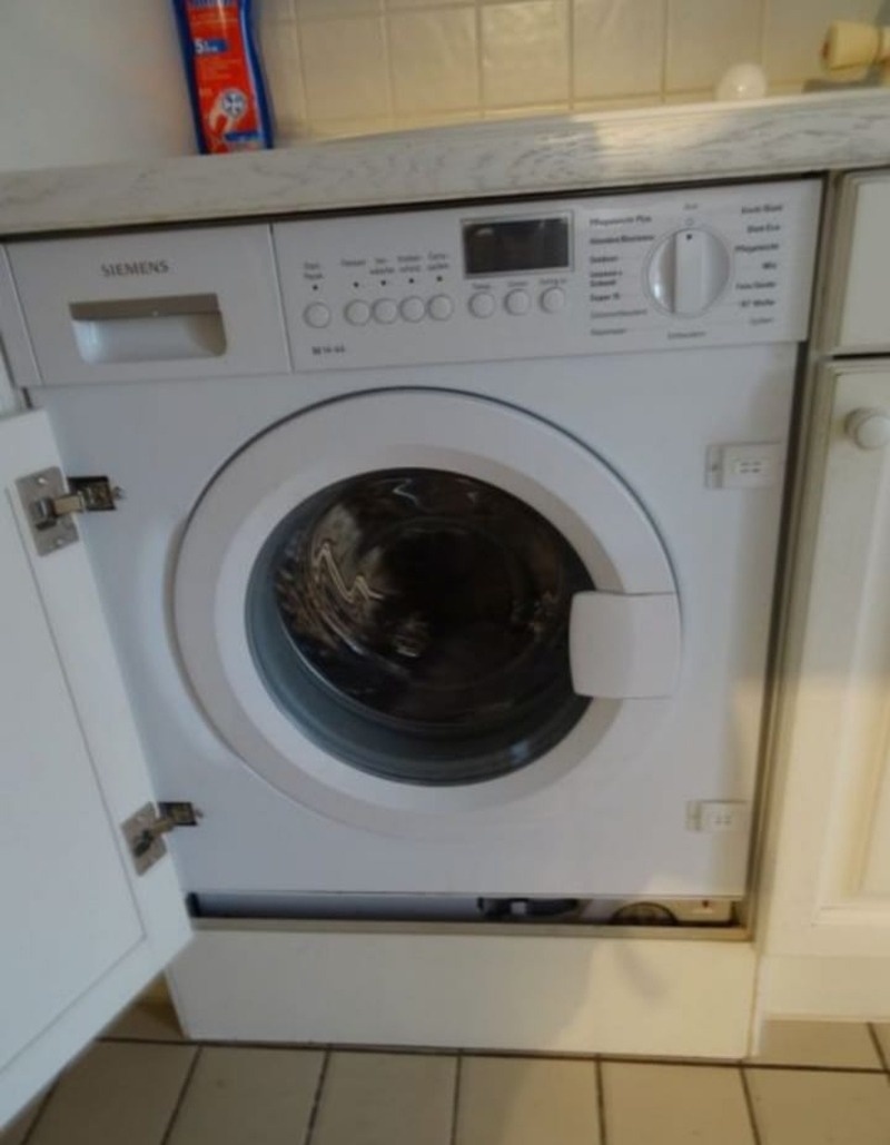 Velká venkovská kuchyňská linka se spotřebiči,5753 - 9