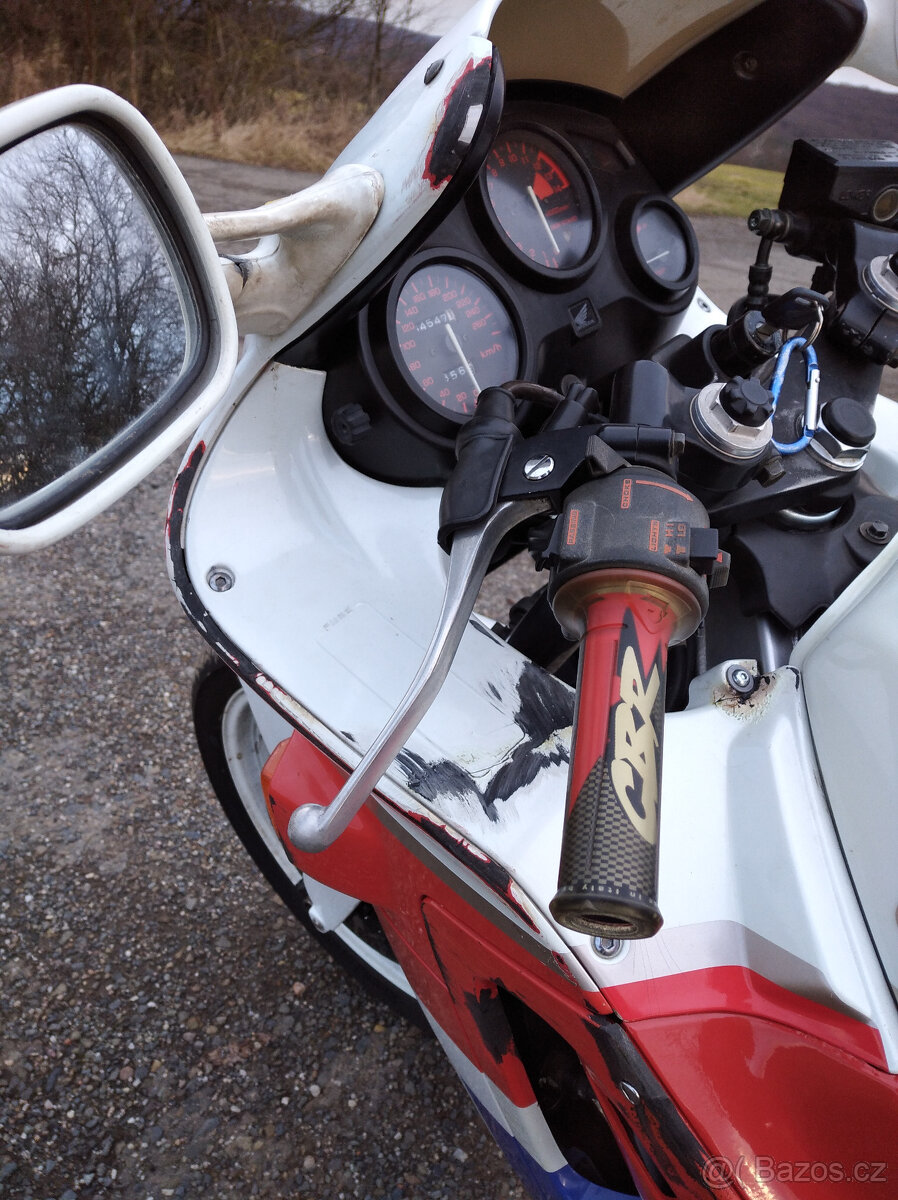 Honda CBR 600 F SuperSport 1989 Vajíčko - 9