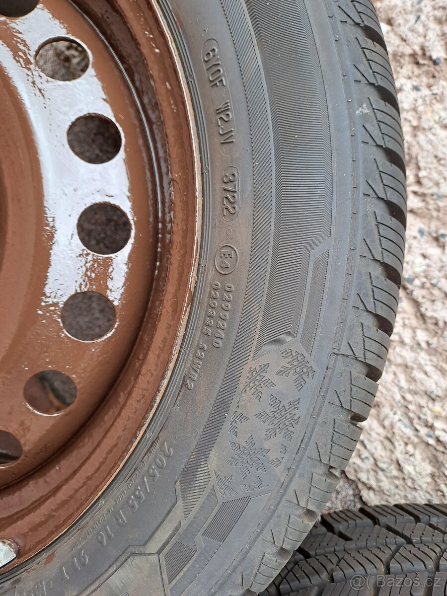 Prodám kompletní čtyři kola Ford Fokus, C max - 9