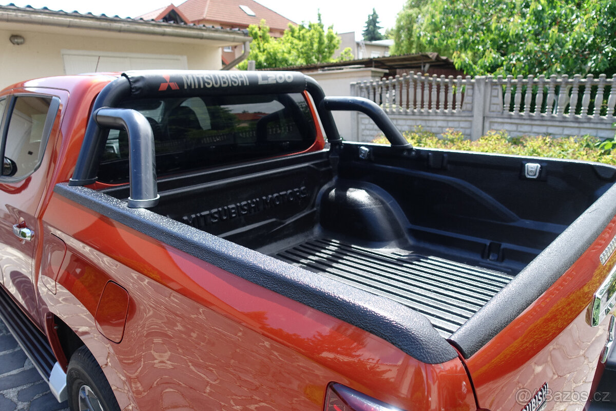 Mitsubishi L200 2.3 DI-D 4WD INTENSE,110kW M6 - ZÁNOVNÝ STAV - 9