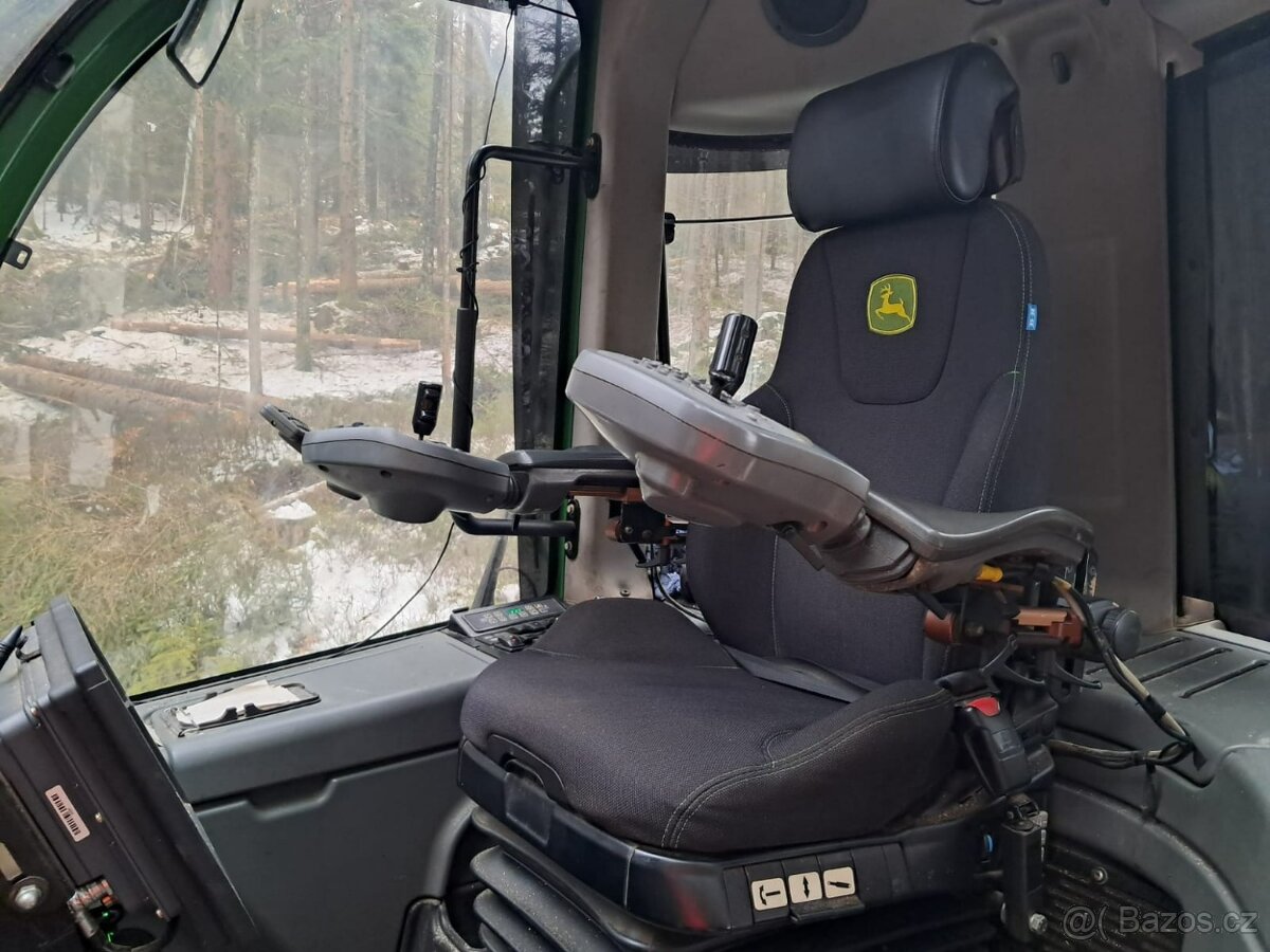 Harvestor JOHN DEERE 1170E H414 - 9