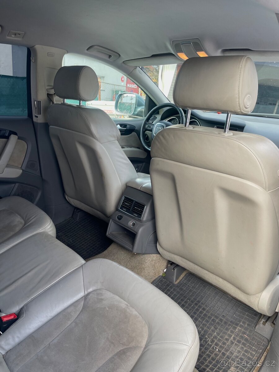 Audi Q7 3.0TDI Quattro - 9