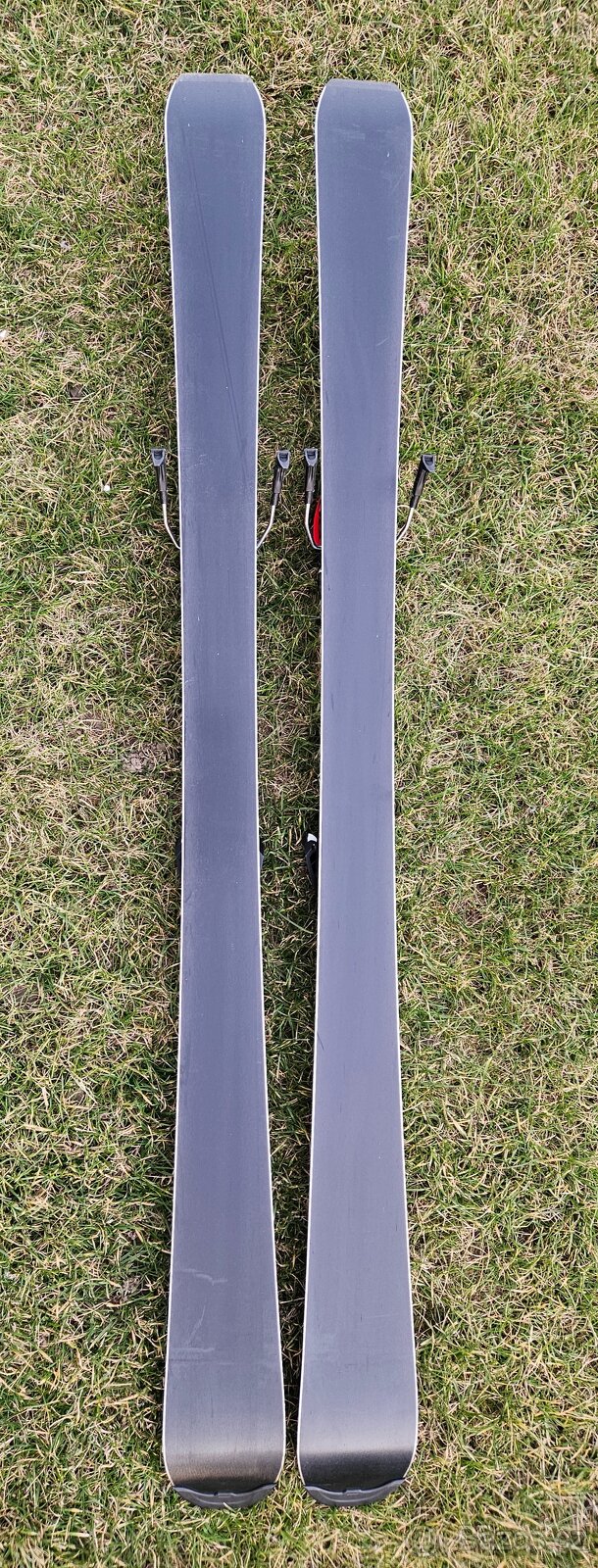 Juniorské lyže Atomic Redster MH 130cm, včetně hůlek - 9