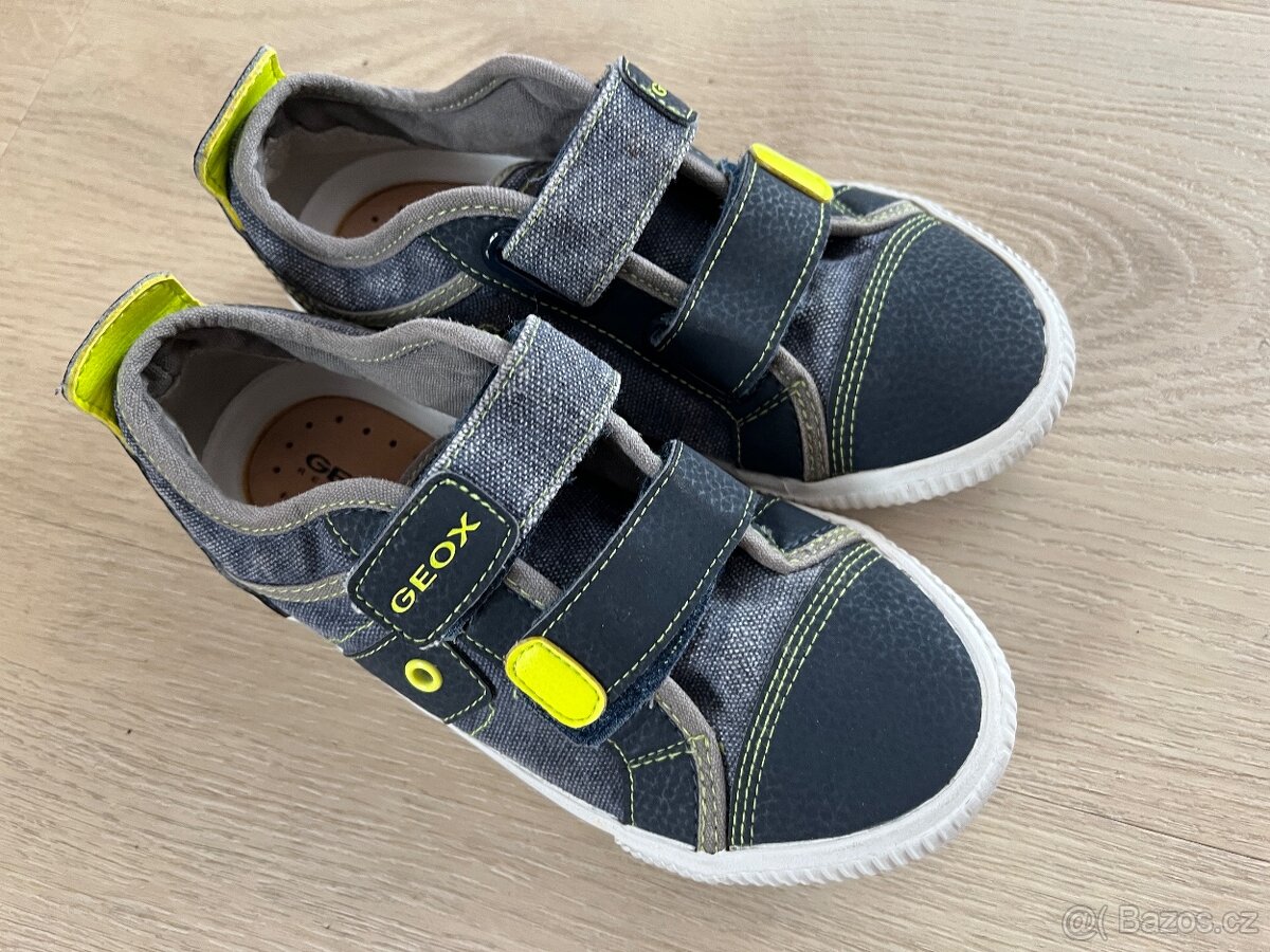 Chlapecké boty 31 -sněhule, zimní, tenisky, trekové, sandály - 9