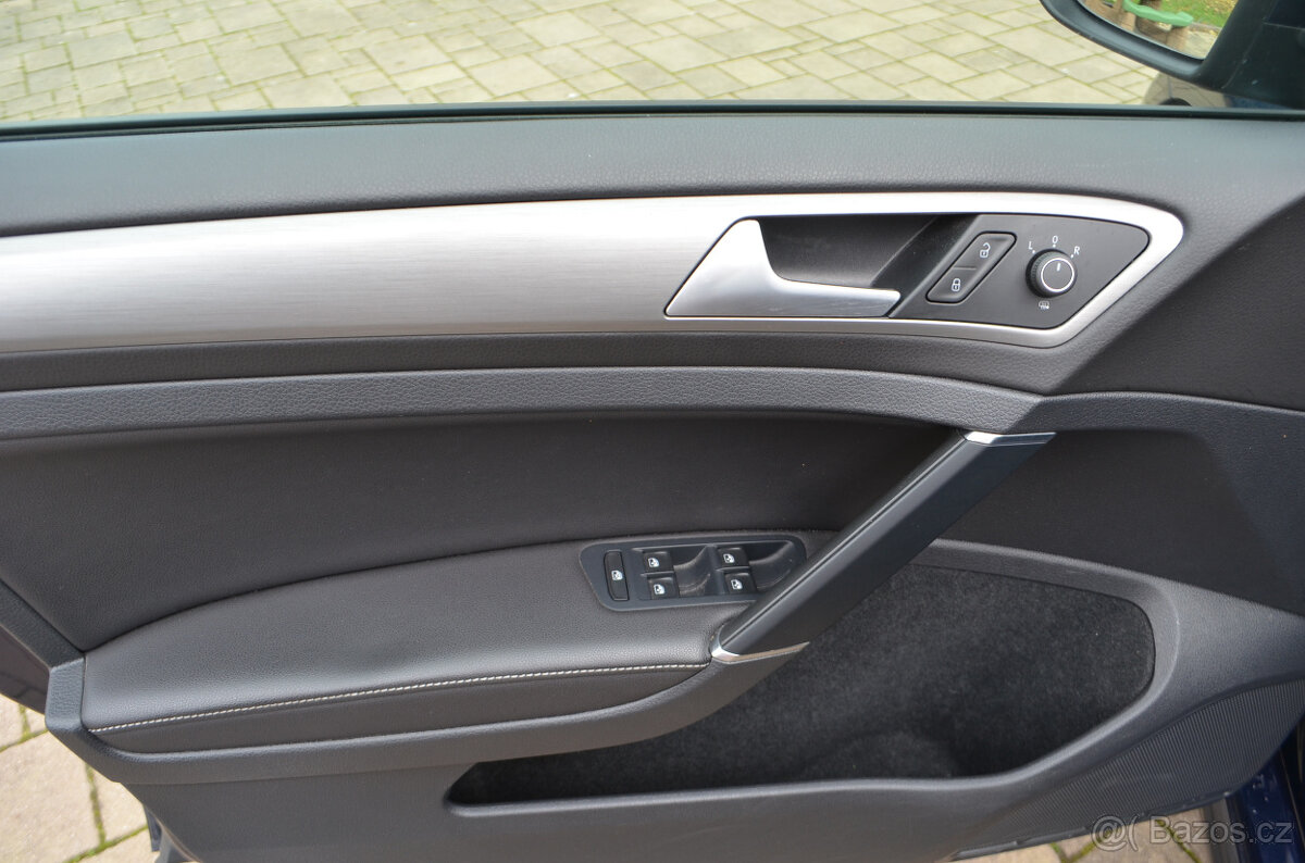 PRODÁM VW GOLF R-LINE 1.4TSI 150PS 2016 NAVI,TOP - 9