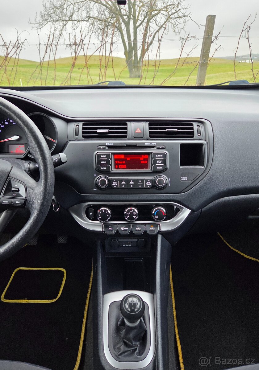 Kia Rio 1.2 16V 51KW/70 koní R.V.10/2011 - 9