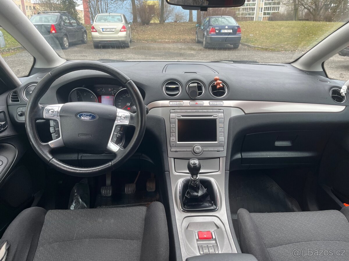 Ford S-Max 2.0 TDCI 7 míst - 9