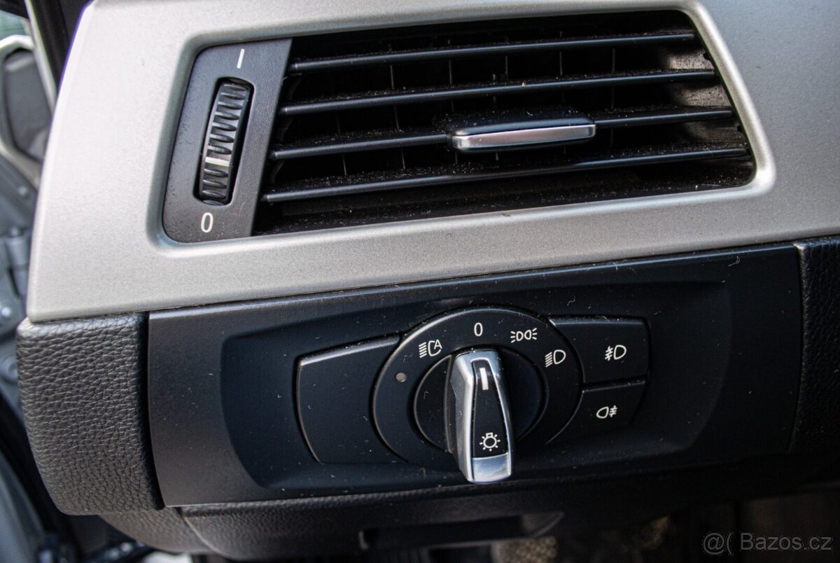 BMW Rad 3 Touring 318d E91 105kW - 9