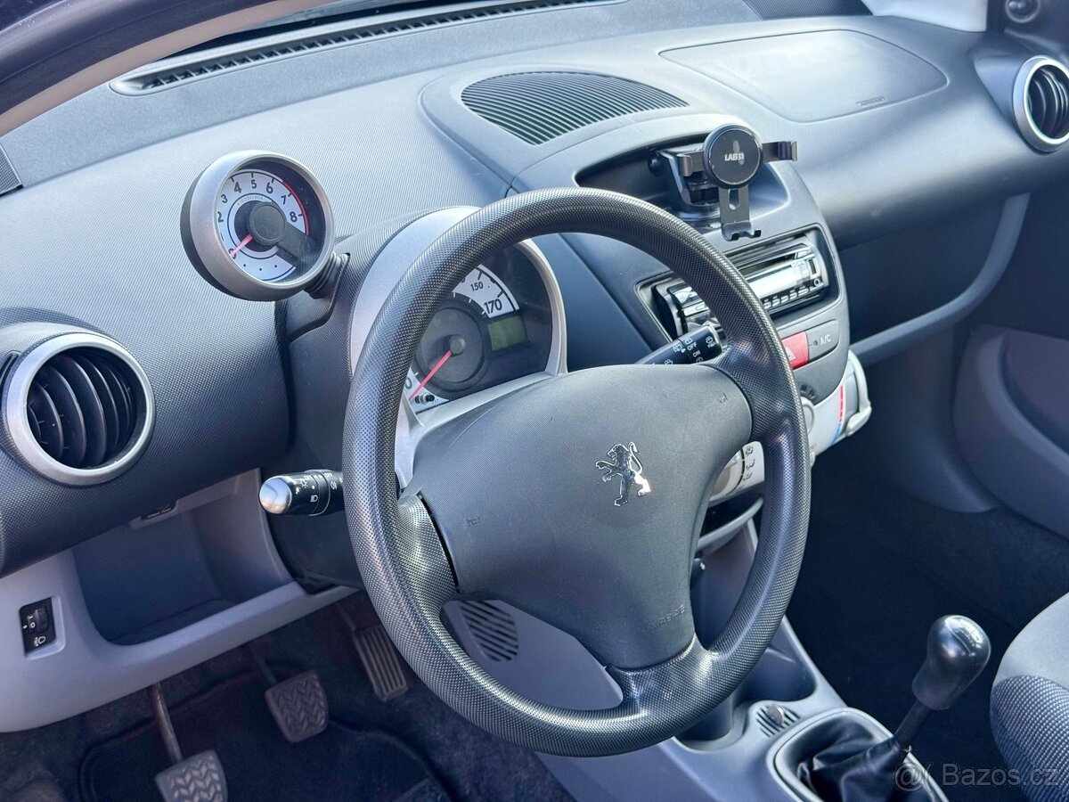 Pronájem Peugeot 107 - 9