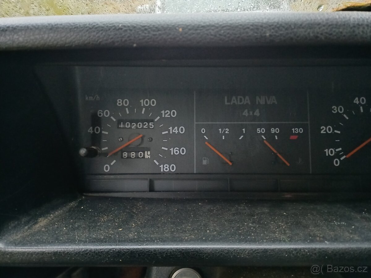 Lada Niva 1,7i, r.v. 2002 - 9