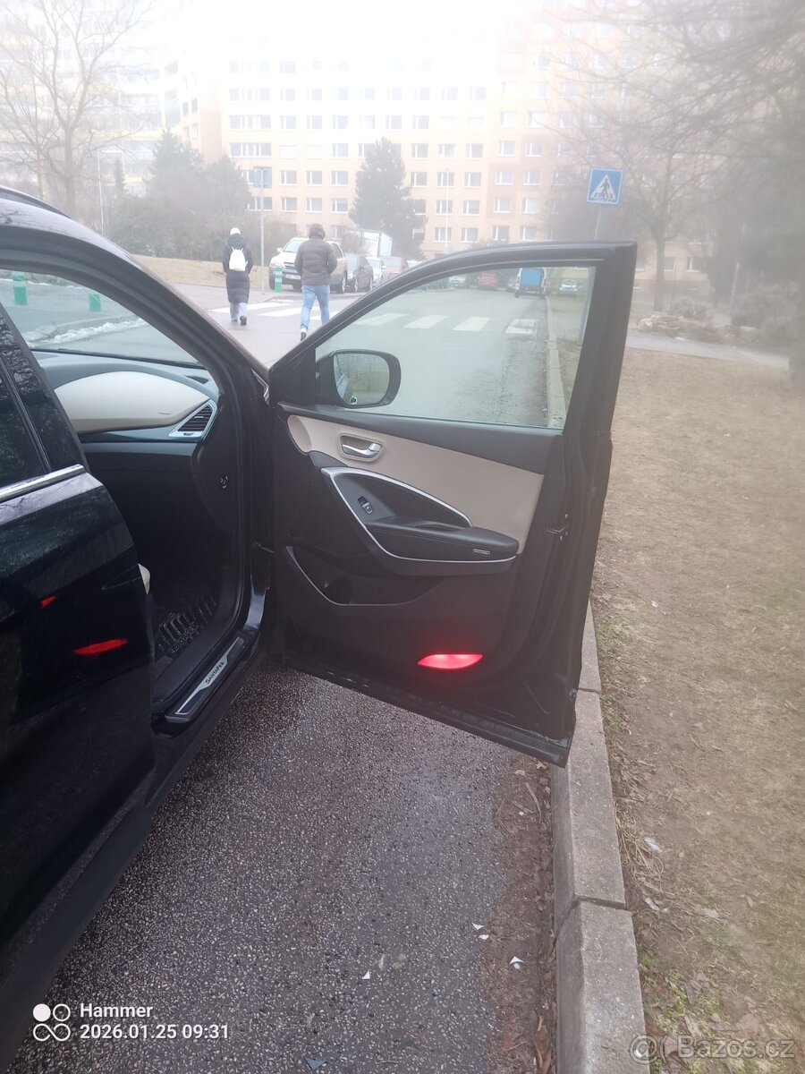 Hyundai Santa Fe - 9