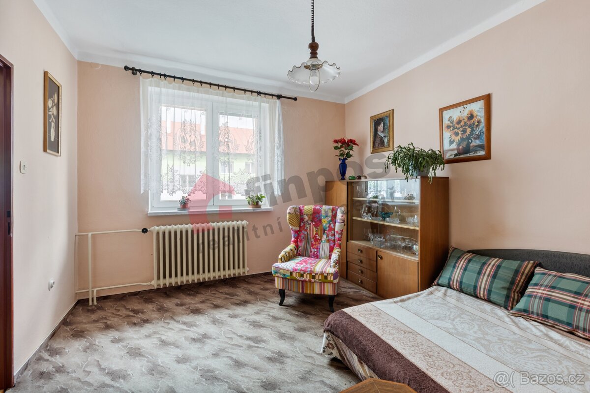 Prodej bytu 3+1 v Harrachově s balkonem - 9