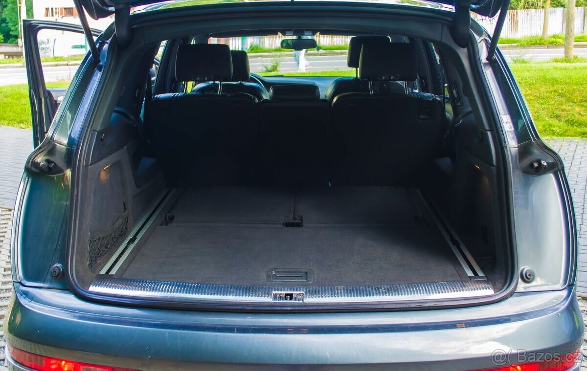 Audi Q7 4.2 TDI S-line - 9