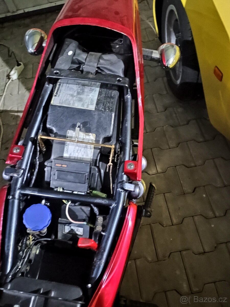 Kawasaki ZR 550 Zephyr 5000 km - 9