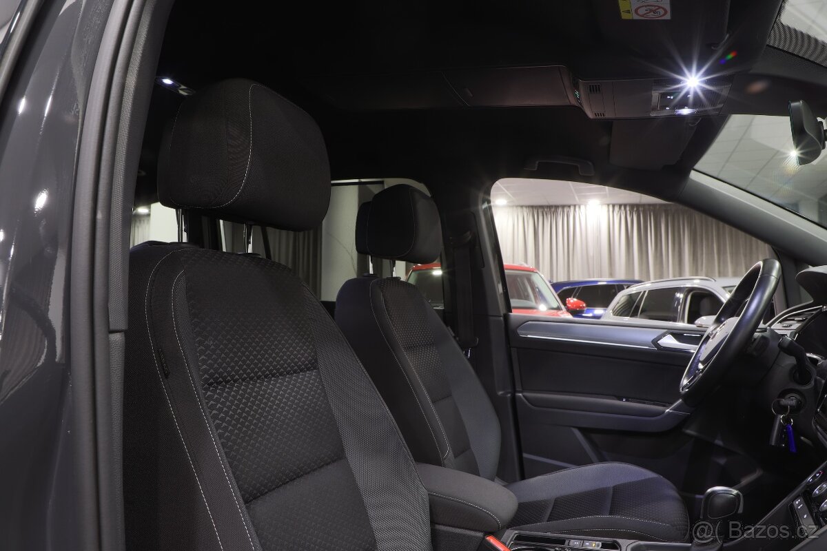 VW Touran Comfortline 2.0TDI 110kW DSG - záruka Autodraft - 9