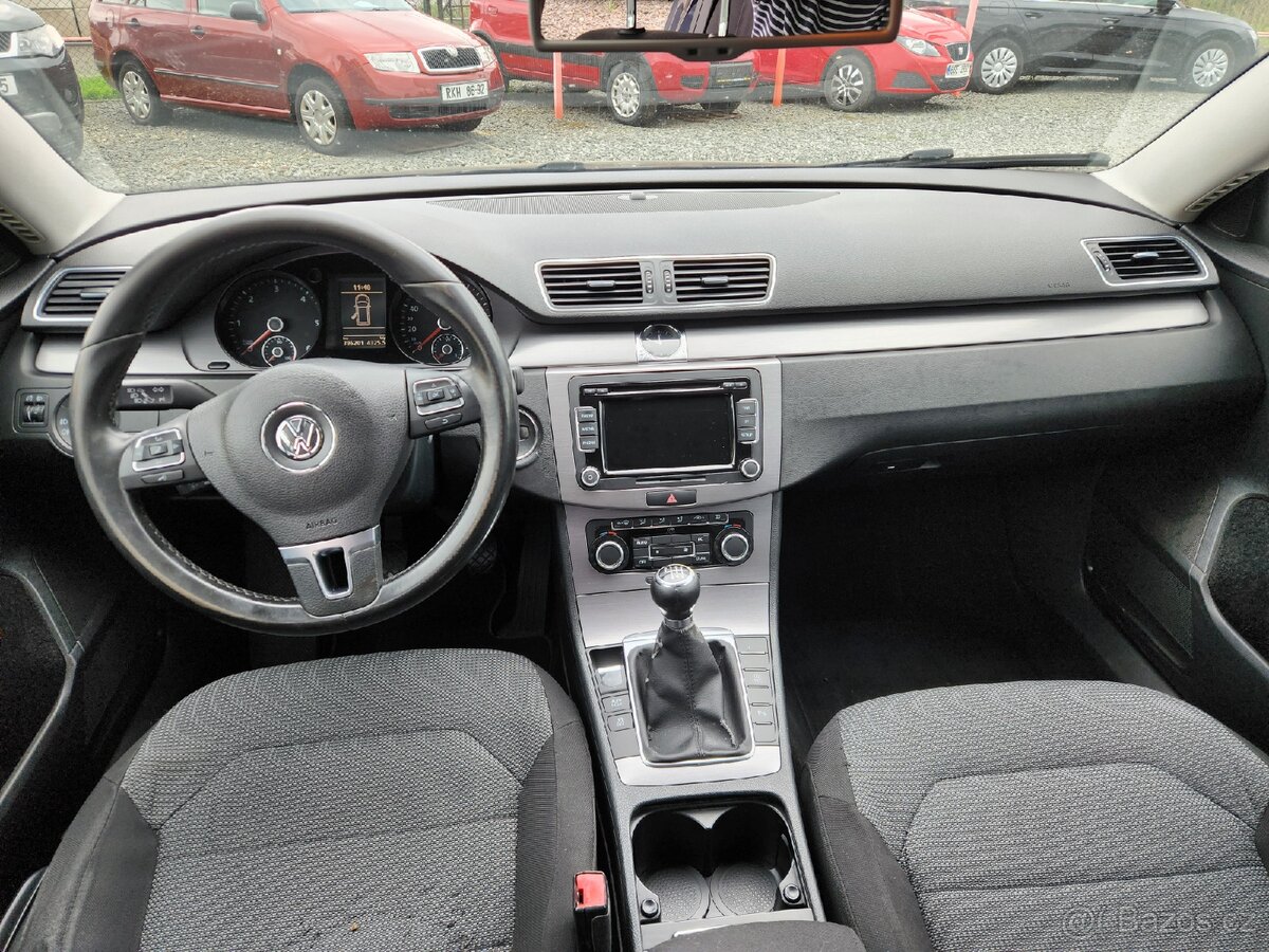 Volkswagen Passat 2.0 TDI 103 kW - 9
