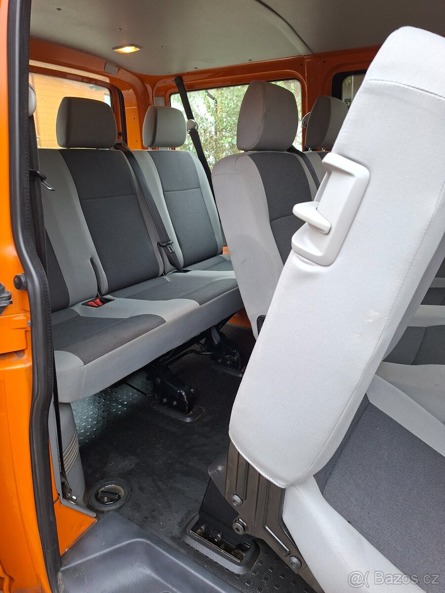 Vw Transporter 2.0TDI 75kw 9mist naj. 165t 2014 serviska - 9