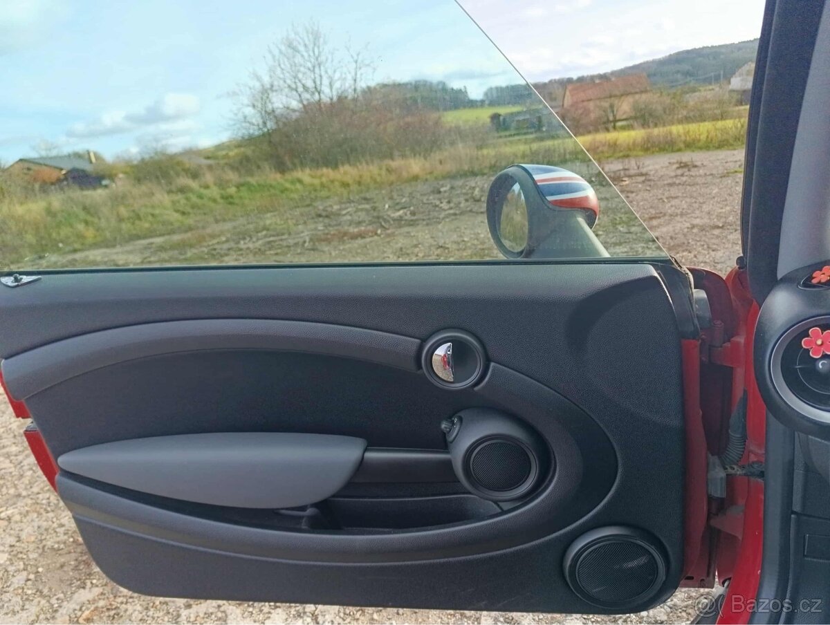 Prodám Mini Cooper - 9