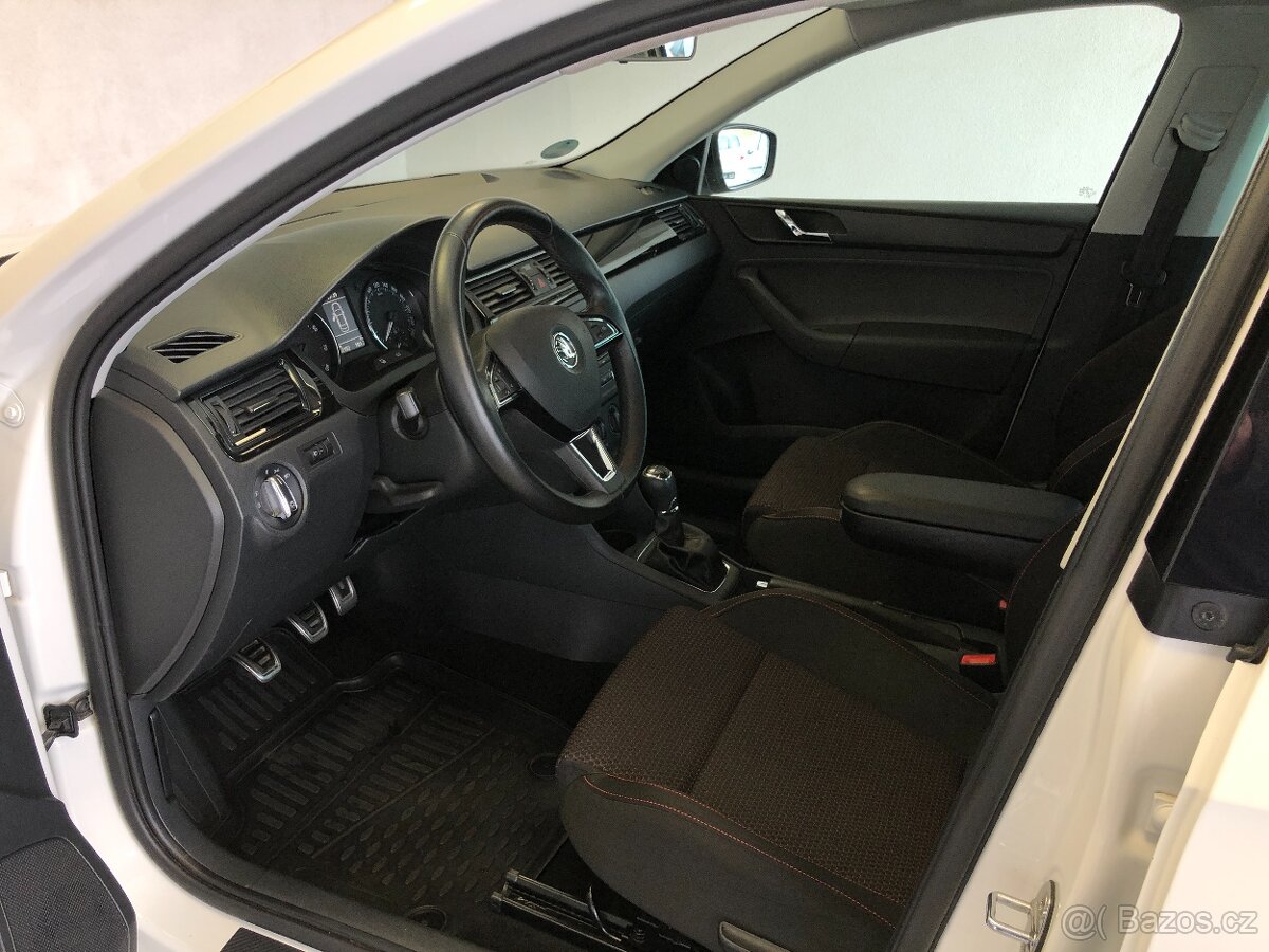 ŠKODA RAPID 1.2 TSI STYLE - 9