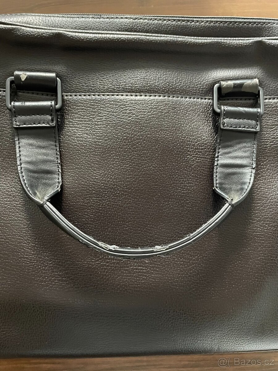 Brašna na notebook Calvin Klein (hnědá) - 9