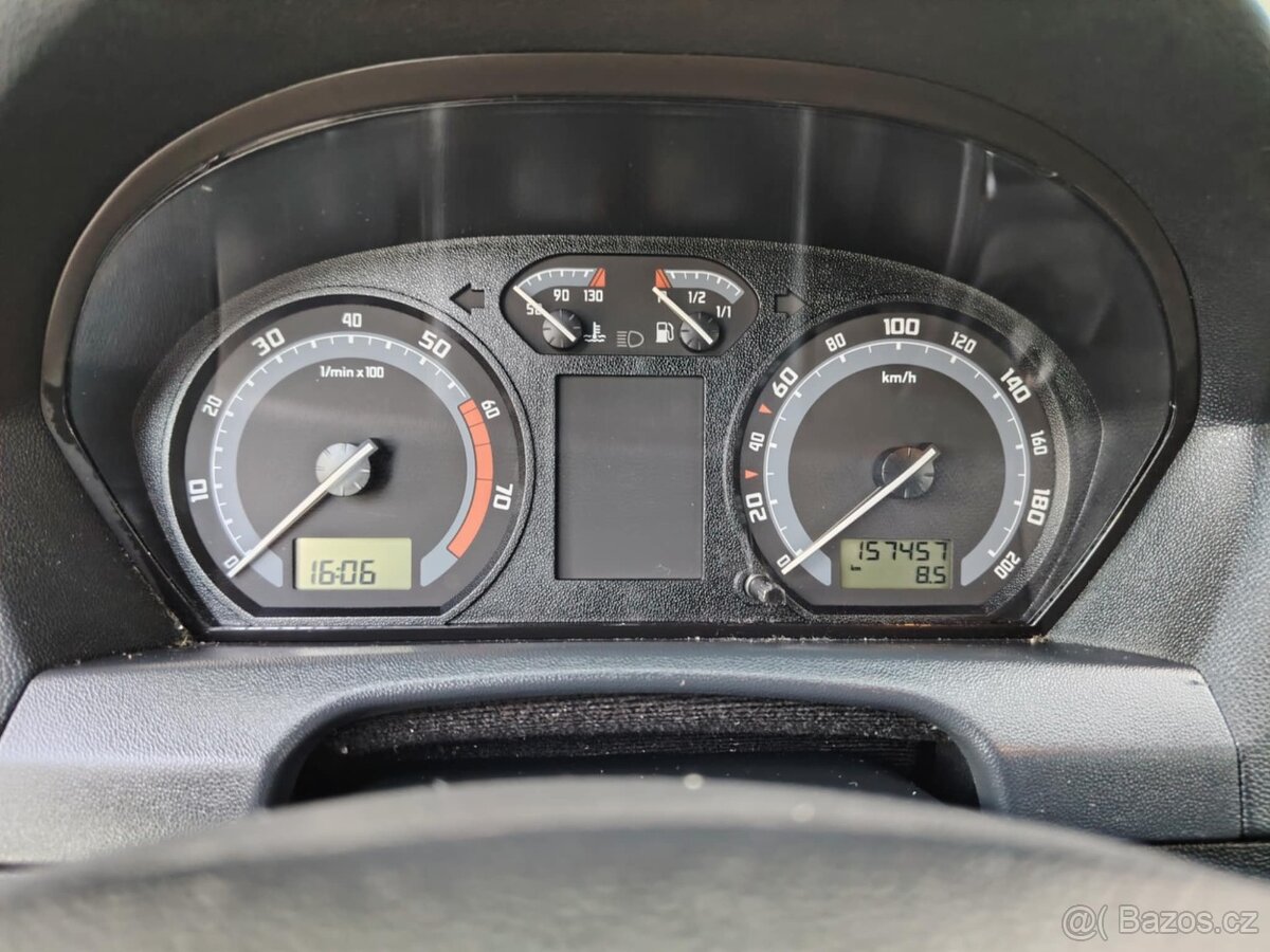 Prodám Škodu Fabii Hatchback 1.2 40kw, rok výroby 2007 - 9