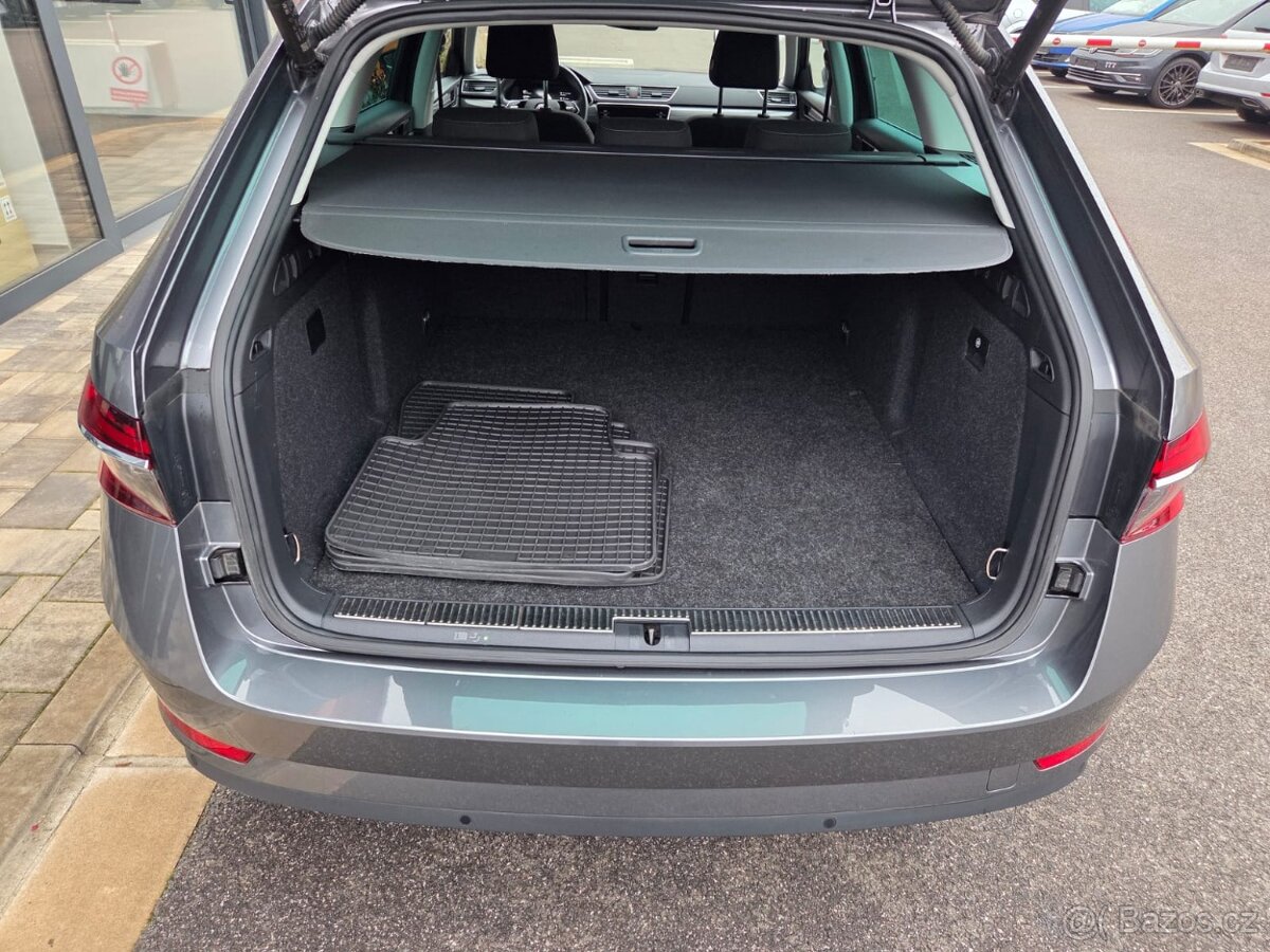 Škoda Superb 1.4 TSI HYBRID - 9