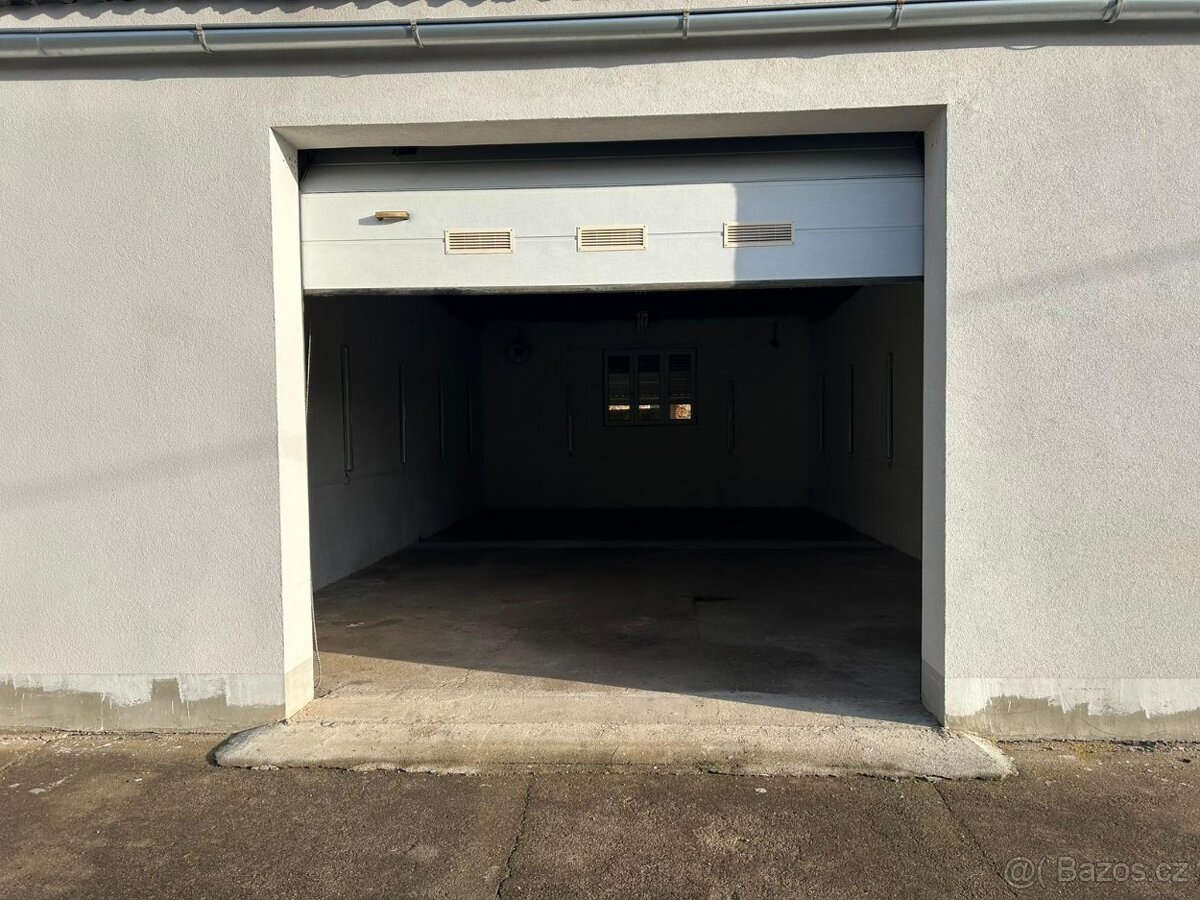 Komerční prostory, Libčeves - 9