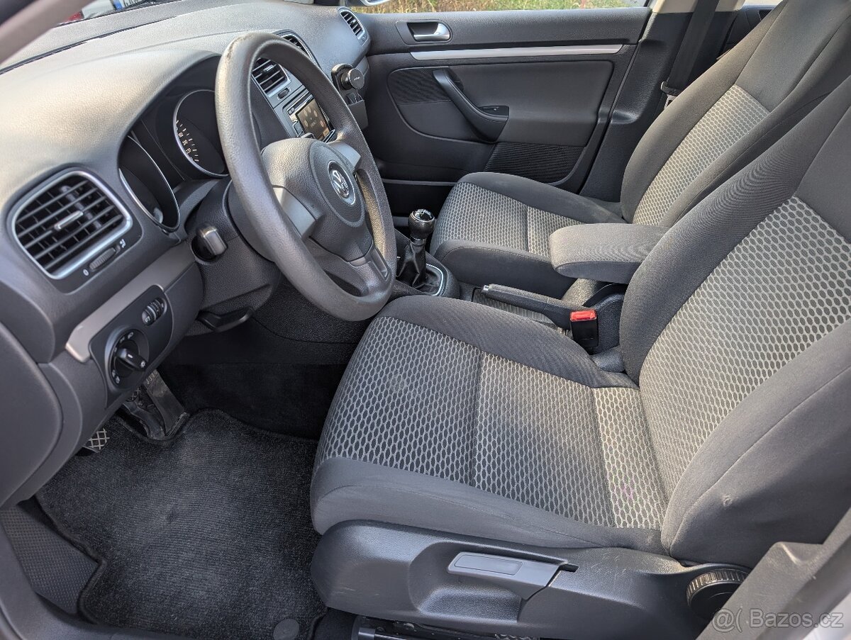 VOLKSWAGEN GOLF VI VARIANT 1.2TSi 77kW 2010 - 9