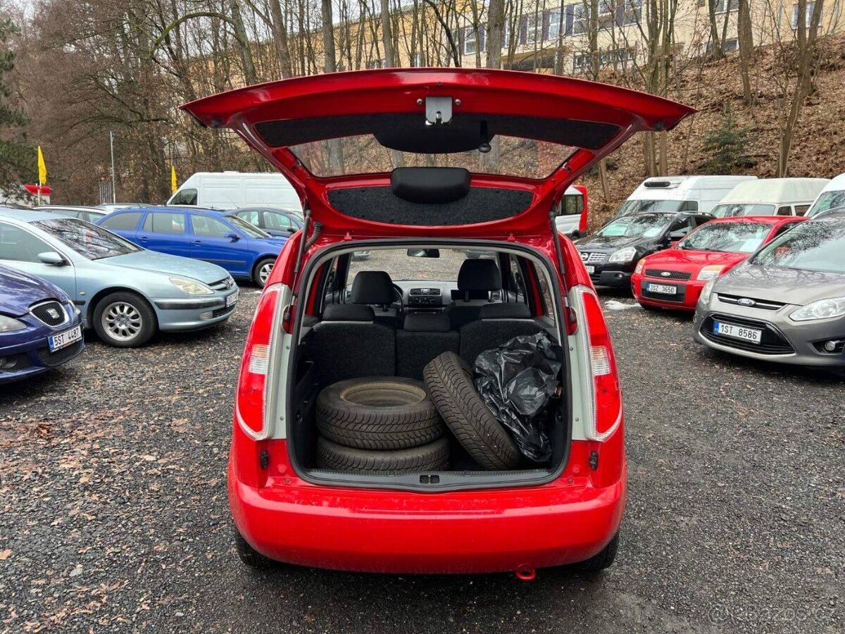 ŠKODA ROOMSTER 1.2 TSI 63 kW 2010 93tkm nové ČR 1. maj - 9