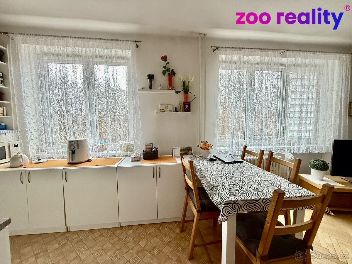 Prodej , byt 2+1 52m2, Mrázova - 9