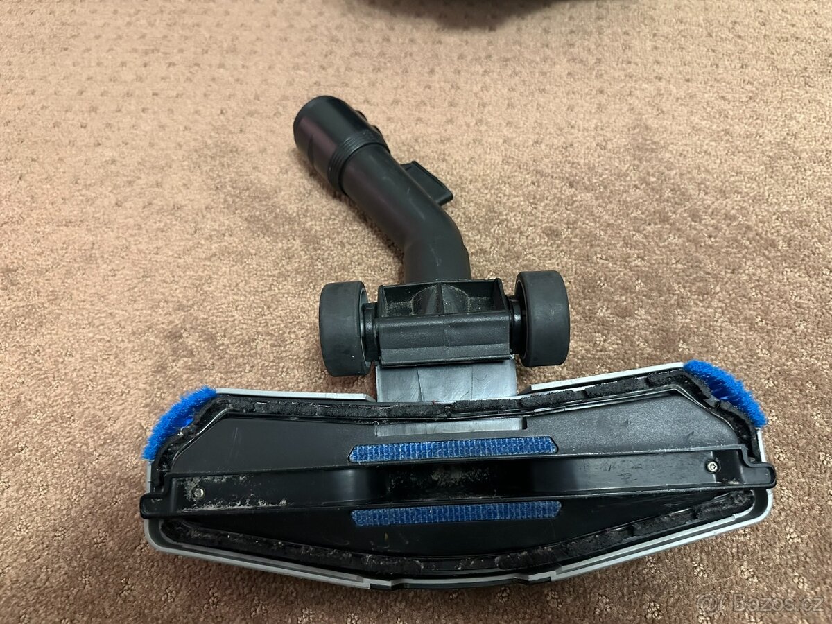 PHILIPS PerformerPro 2200W Animal - 9