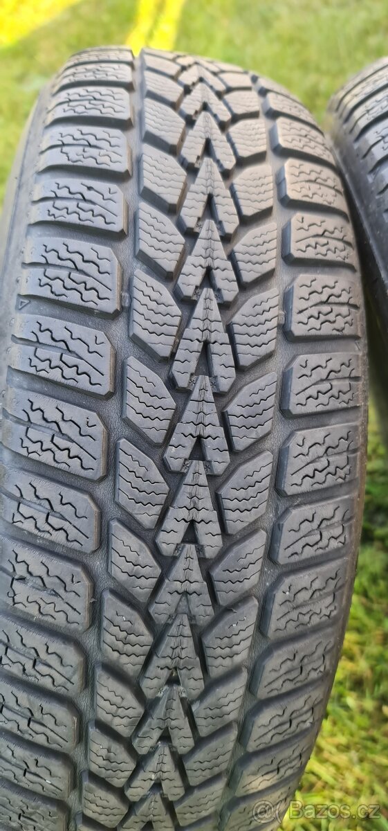 Zimni pneu 175/70/14 Michelin, Dunlop - 9