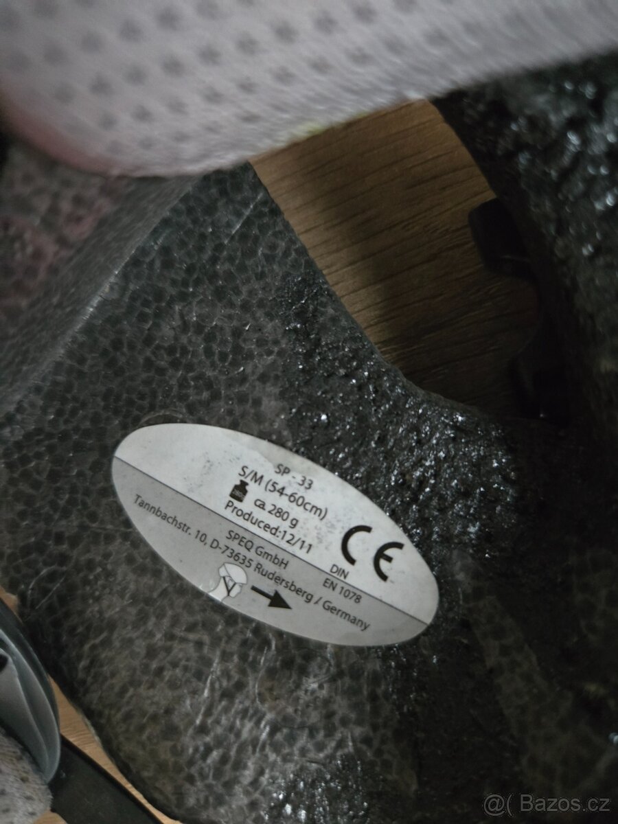 CYKLISTICKÁ HELMA CRIVIT - 9