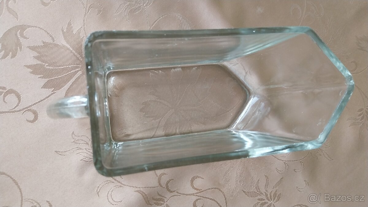 Skleněné misky, vázičky, hrnky, potravinové dózy - 9