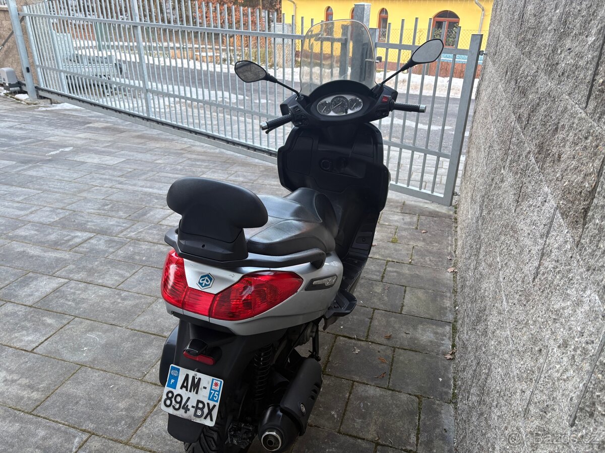 Piaggio x7 125 2008 - 9