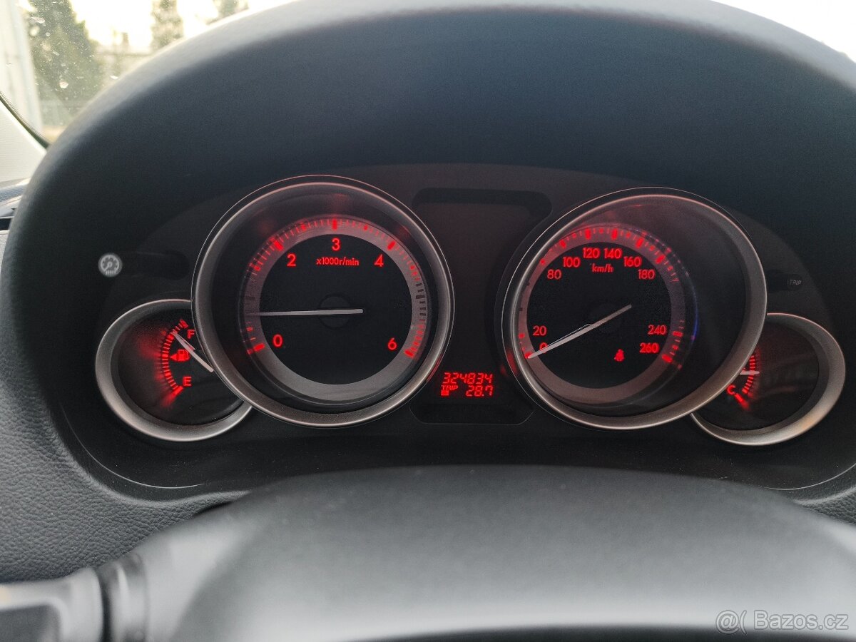 Mazda 6 2.2 MZR-CD - 9