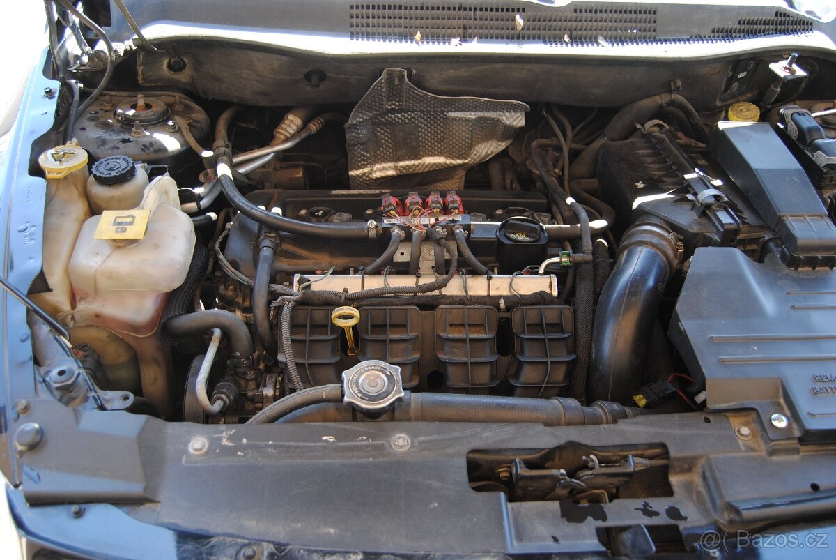 Dodge Caliber SXT 2.0 Benzín/LPG-r.v.2007 - 9