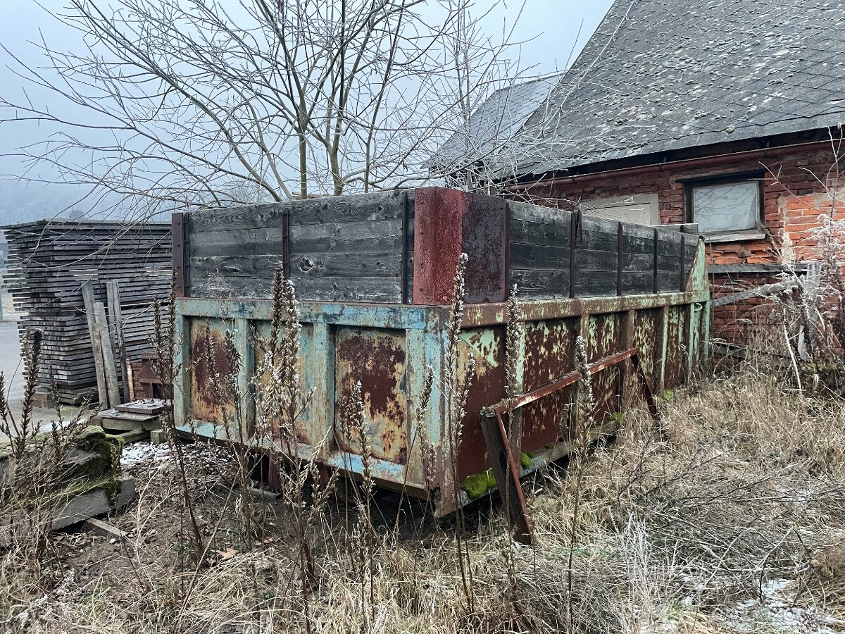 Kontejnery Tatra 815 - 9