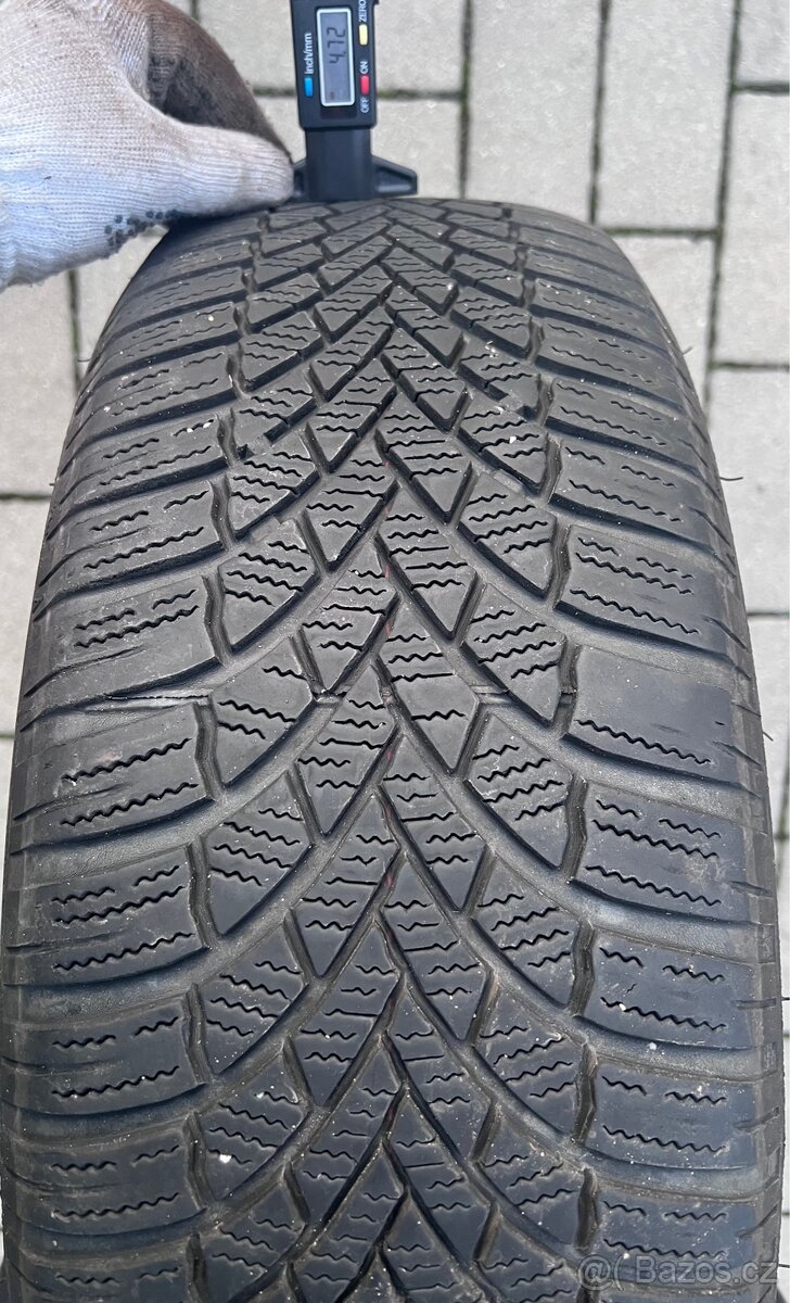 Octavia - 16" Velorum + zimní 205/60 Bridgestone - 9