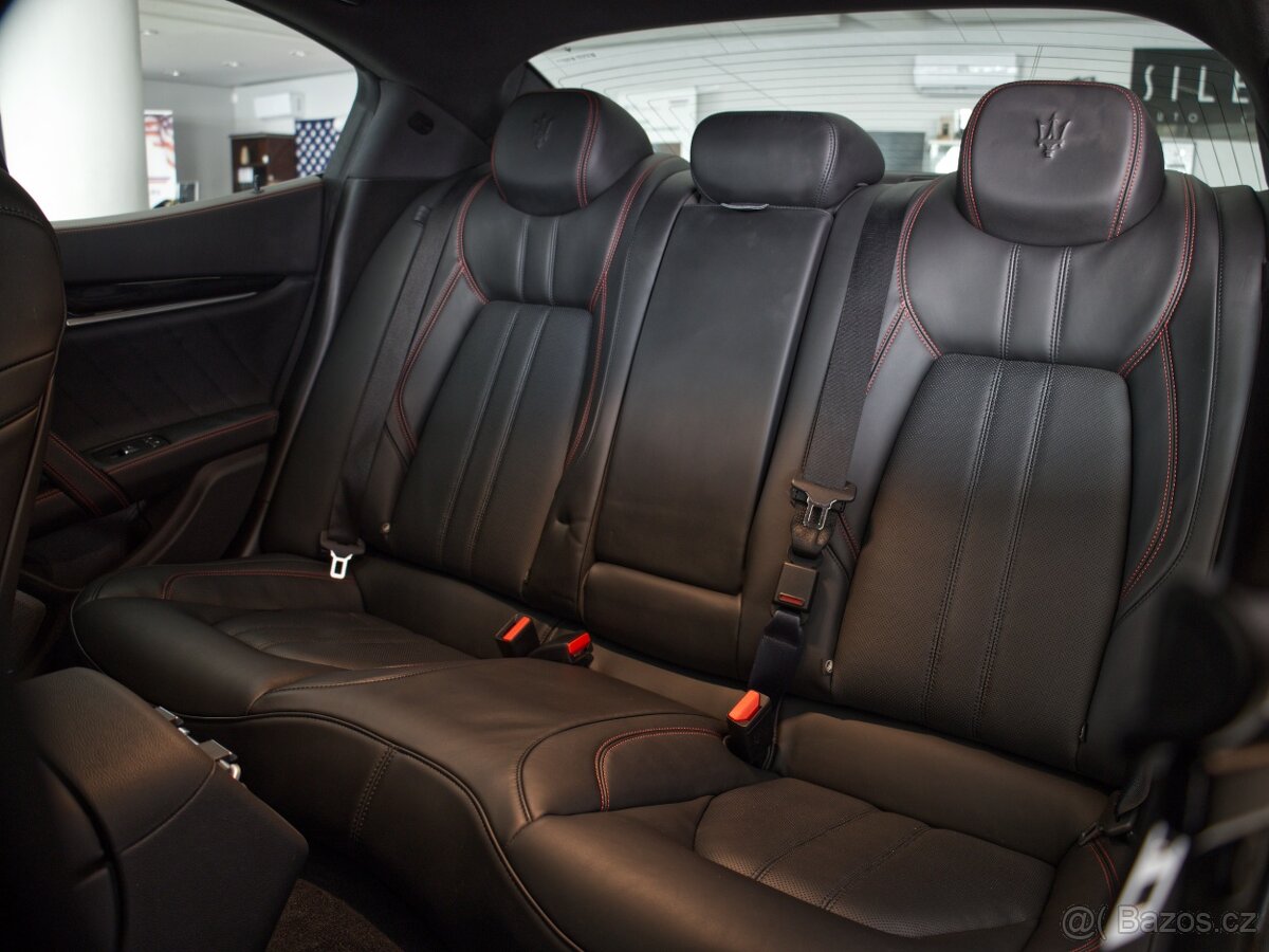 Maserati Ghibli S Q4 GranSport - 9