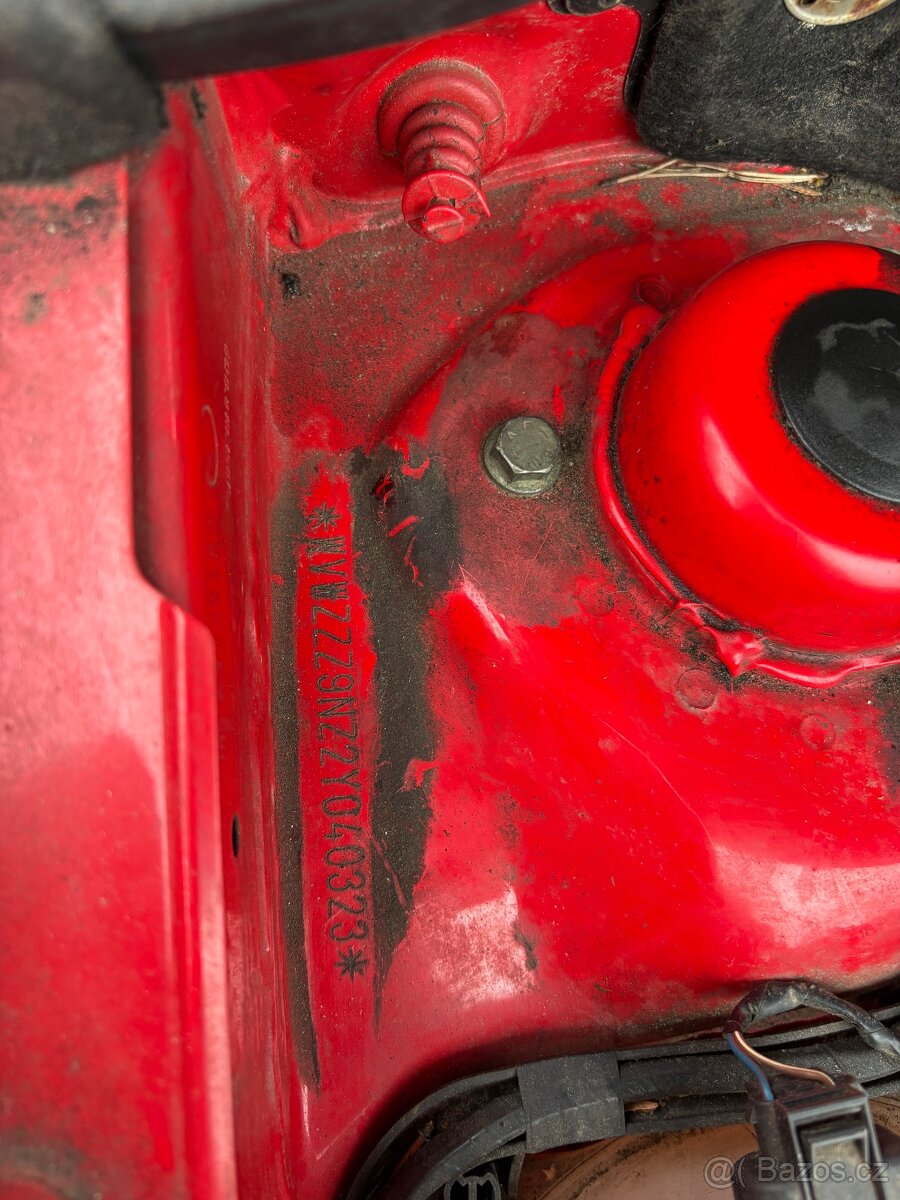 Volkswagen polo 1.2 - 9