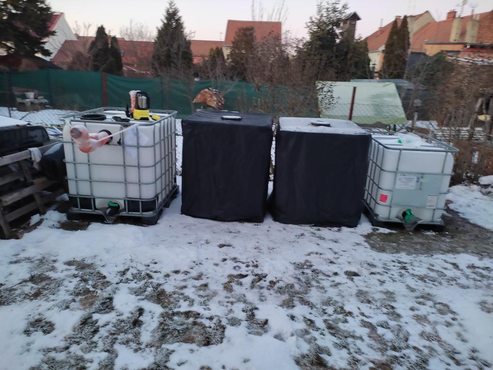 Obal na IBC KONTEJNER 1000l, cena 400.-Kč, PROSTĚJOV - 9