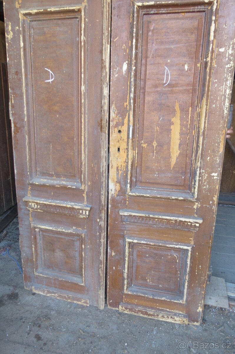 D/ Staré vchodové dveře - 9