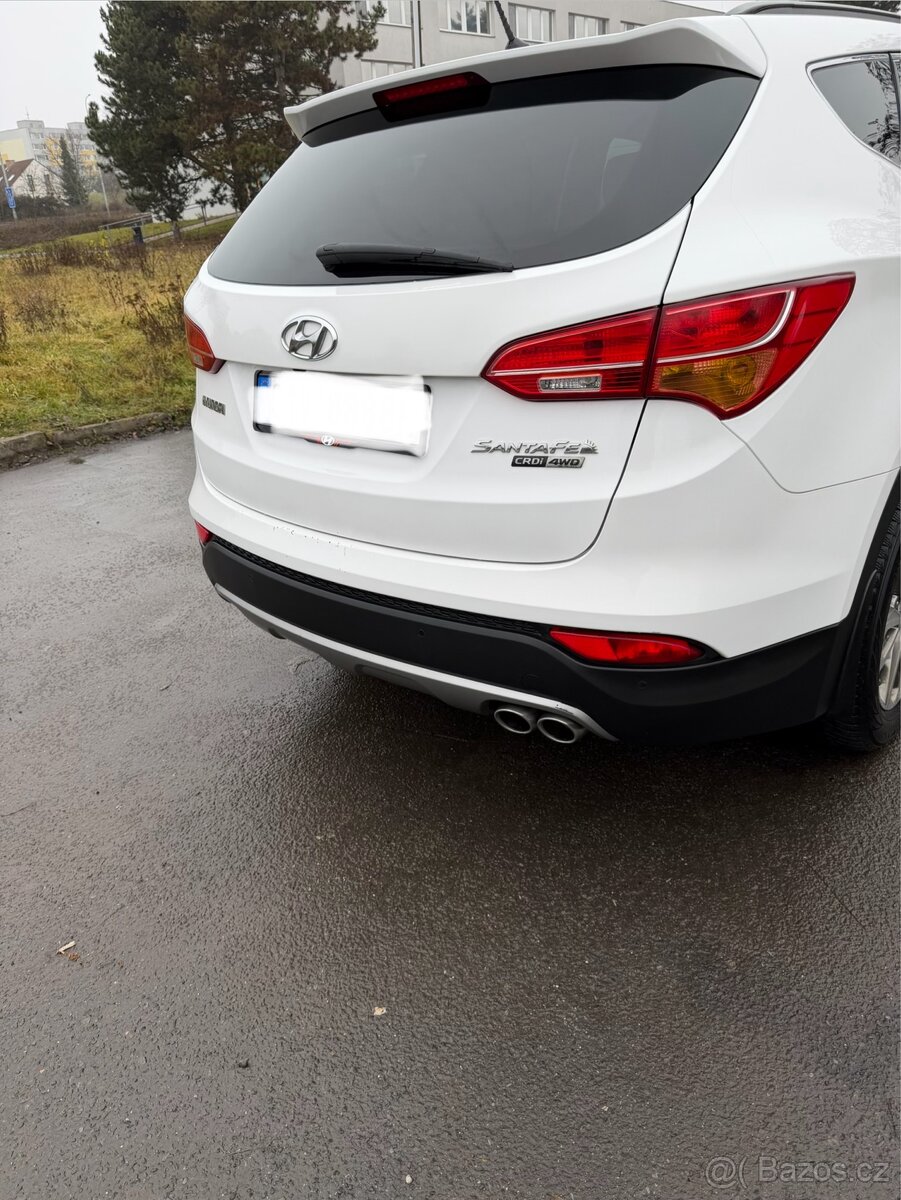 Hyundai Santa Fe - 9