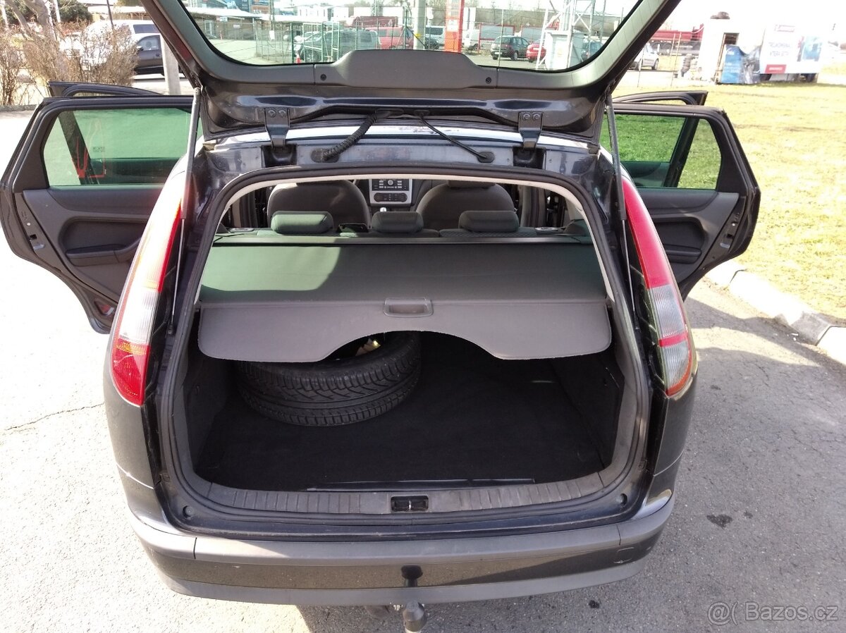 Ford Focus 1,6i-85kw-LPG,kombi - 9