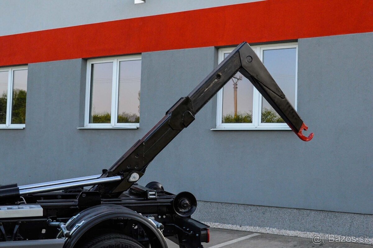 MERCEDES ATEGO 1222 12TONKA HÁKOVÝ NOSIČ KONTEJNERŮ EU5 - 9