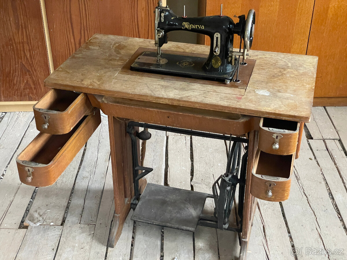 Stroj MINERVA / Rezler & Komárek v Opavě / státní ZNAK - 9