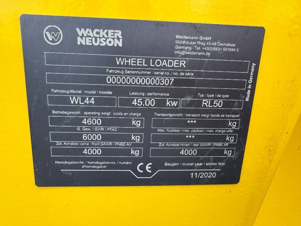 Kolový nakladač Wacker Neuson WL 44 - 9