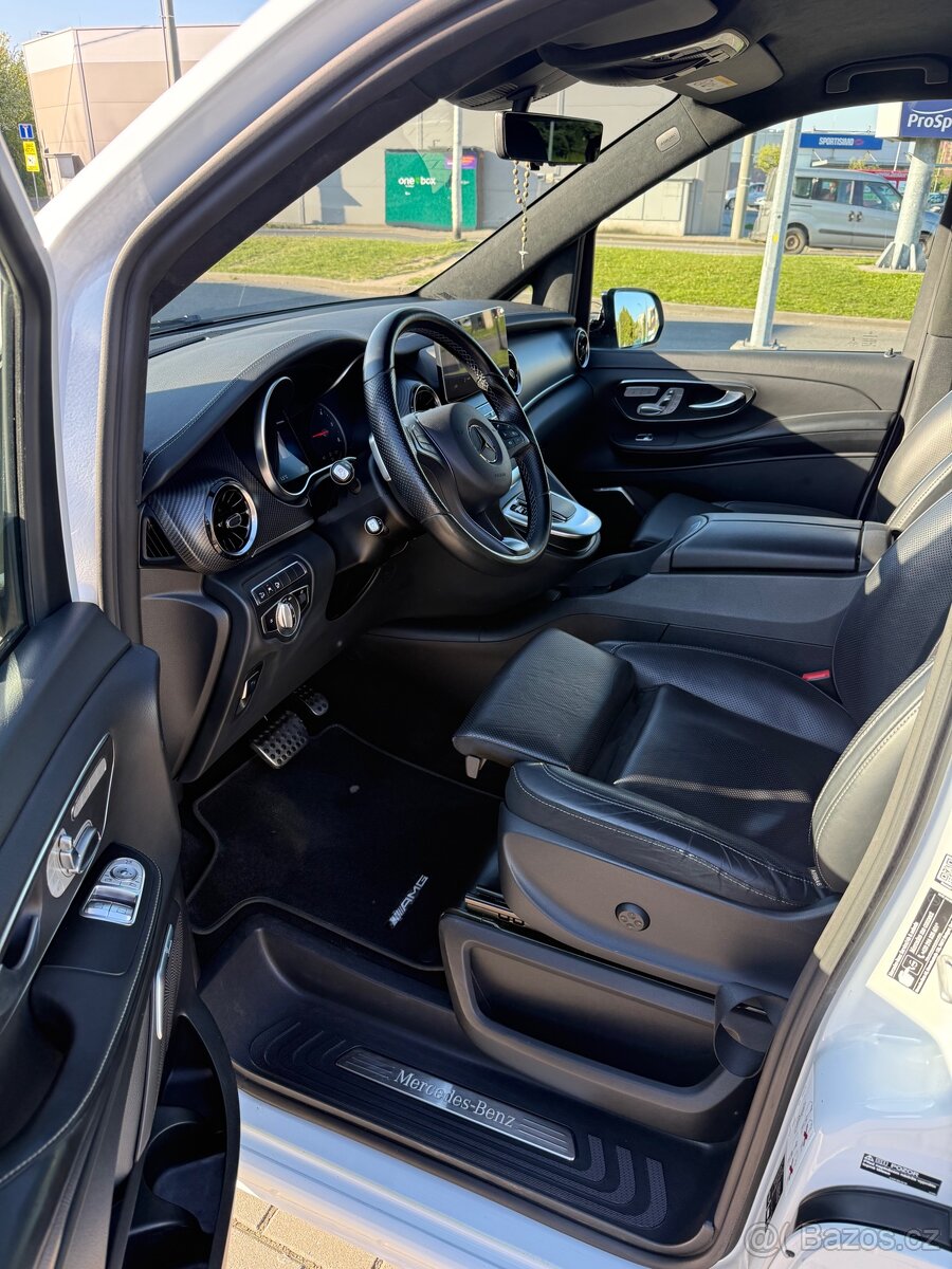 Mercedes - Benz v300d - 9
