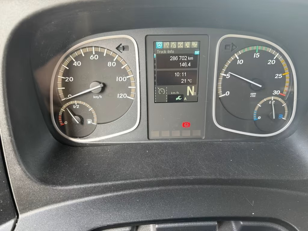 Eur6 valník 7.2m MB 16t - 9